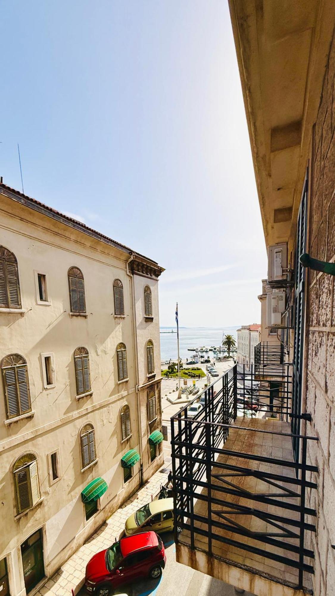 Riva Waterfront Apartments Spalato Esterno foto
